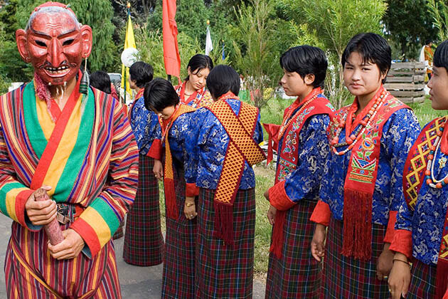 best bhutan culture tour - Wangdue Festival