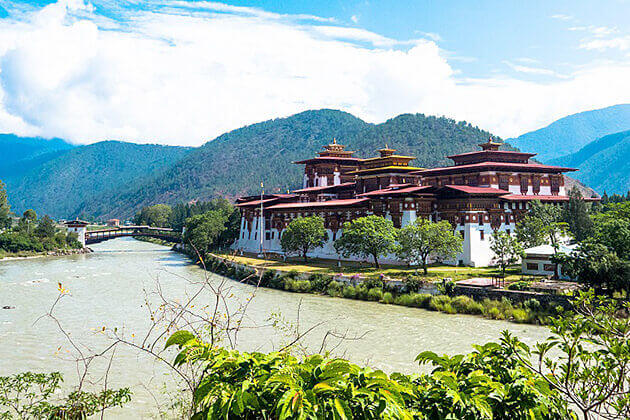 punakha dzong - punakha history and festival