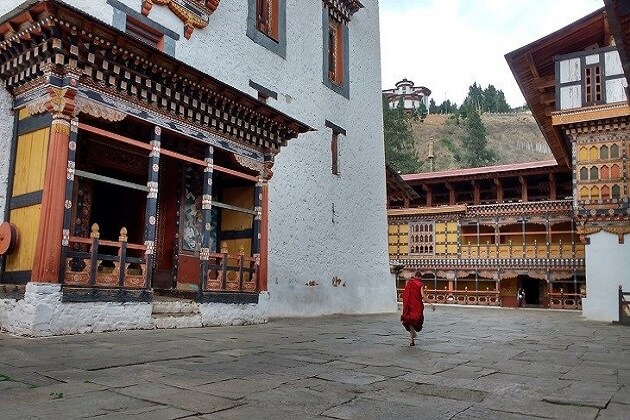 paro dzong - culture tour in bhutan