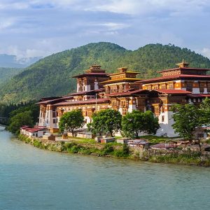 Punakha Dzong - bhutan 5-day itinerary