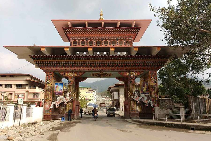 Bhutanese Gate - Bhutan tour packages