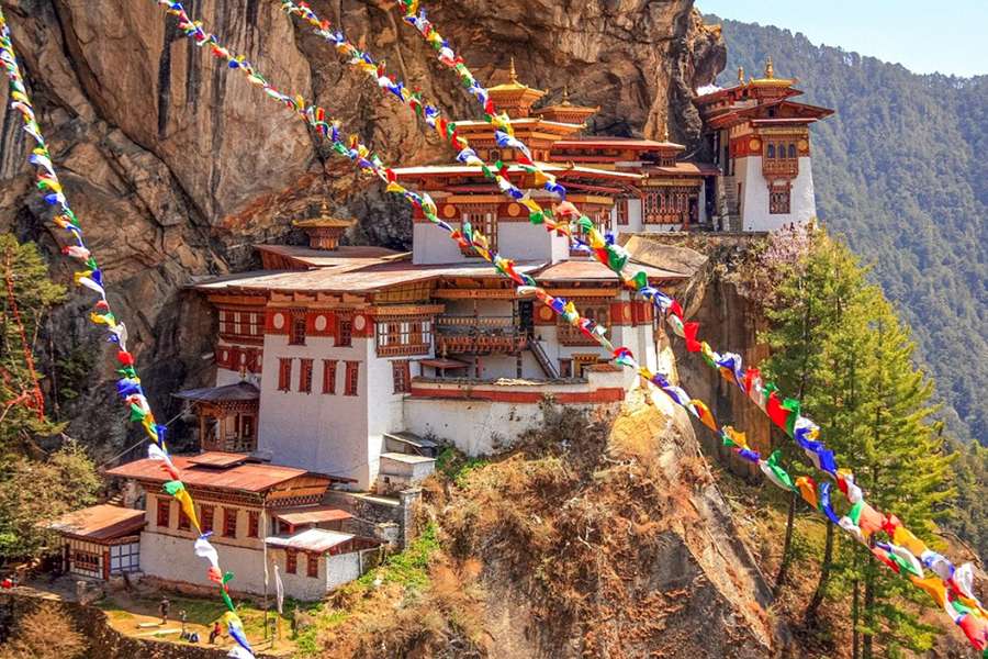 Taktshang Lhakhang (Tiger’s Nest), Paro - Bhutan tours