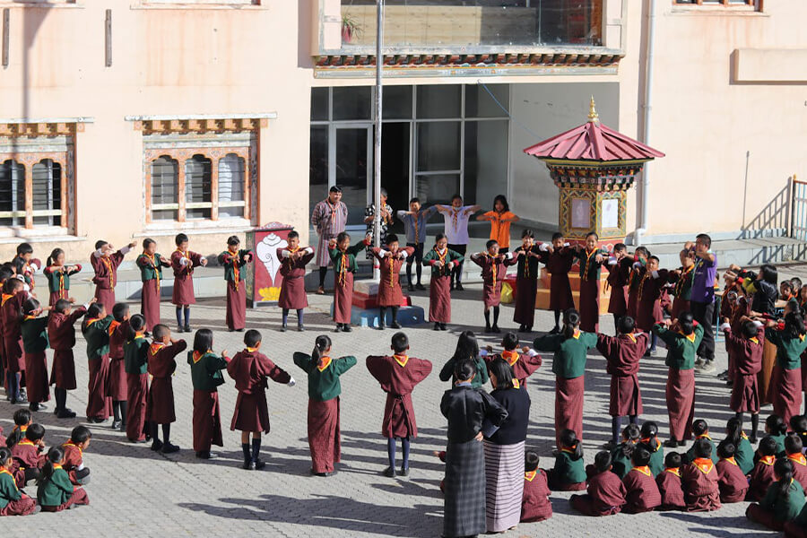 Connect people to Bhutan Trip experience