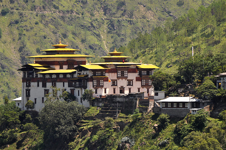 Trashiyangste Dzong - bhutan off the beaten track tours