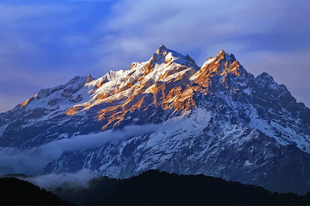Mount Kanchenjunga - bhutan textile tour
