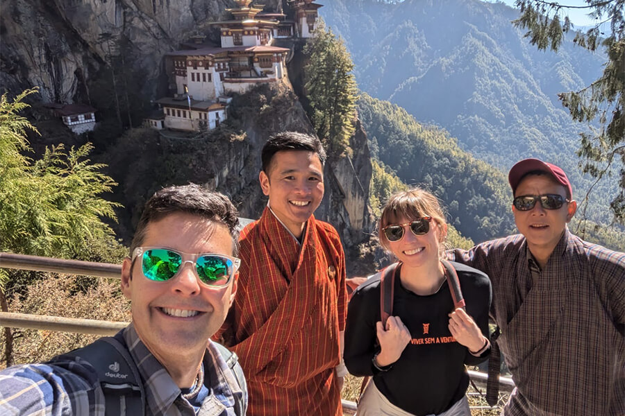 paro in bhutan - bhutan tours