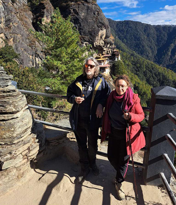go bhutan tours review from Thomas McGregor and wife