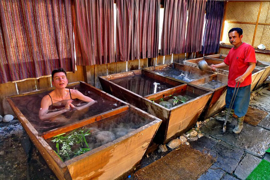 hot stone bath in bhutan