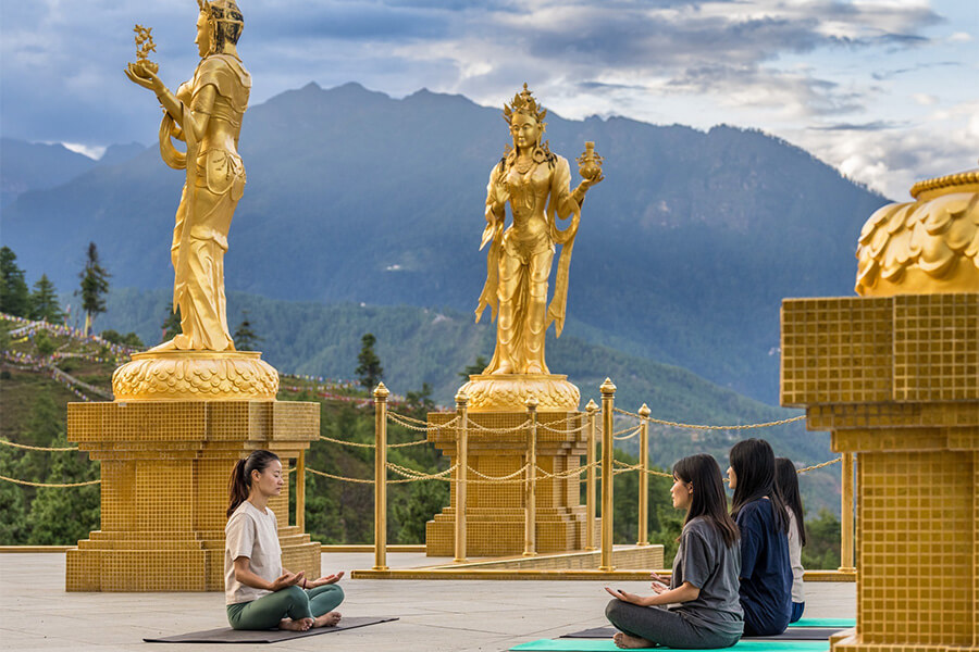 bhutan yoga retreat tours