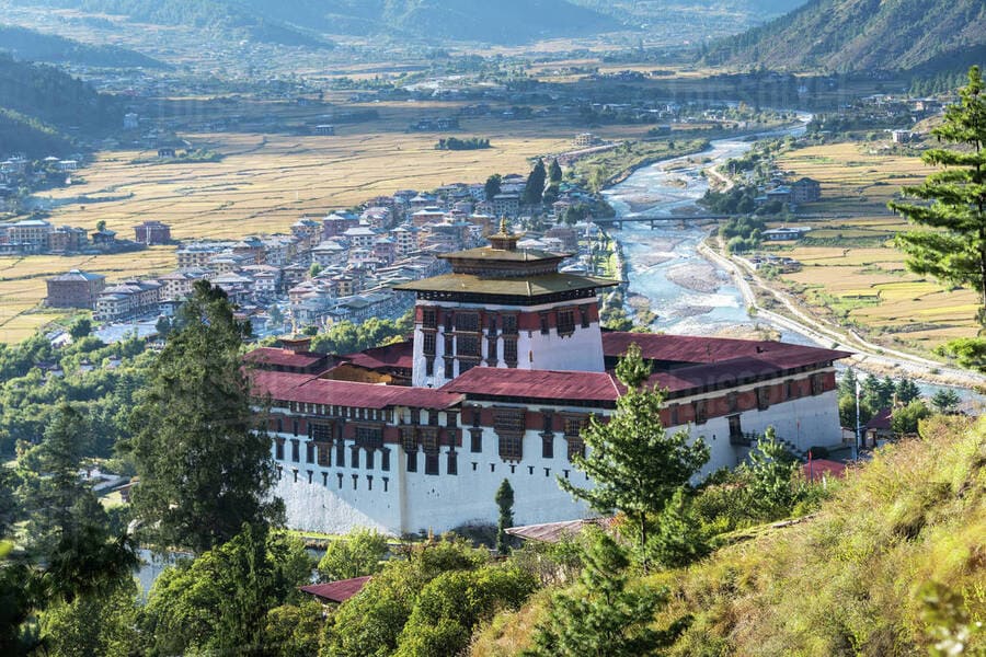 Rinpung Dzong - photography tours in bhutan