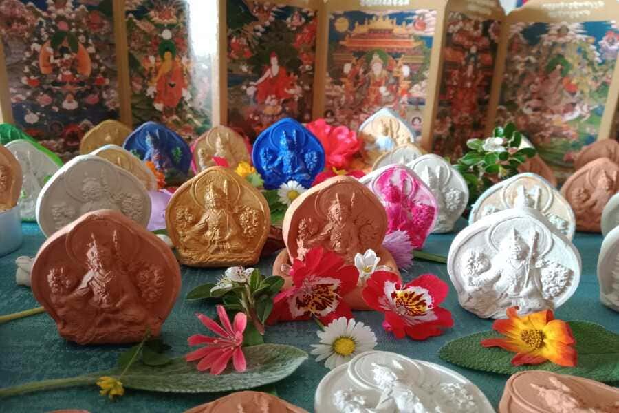 Tsa-tsa making - bhutan retreat packages